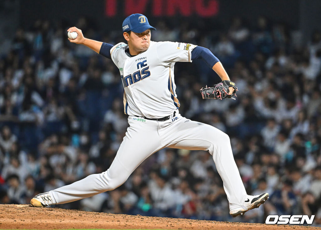 30일 창원NC파크에서 2026 신한 SOL KBO 리그 NC 다이노스와 삼성 라이온즈의 경기가 열렸다. 홈팀 NC는 테일러가, 방문팀 삼성은 오러클린이 선발 출전했다. NC 다이노스 송명기가 역투하고 있다. 2026.06.30 / foto0307@osen.co.kr