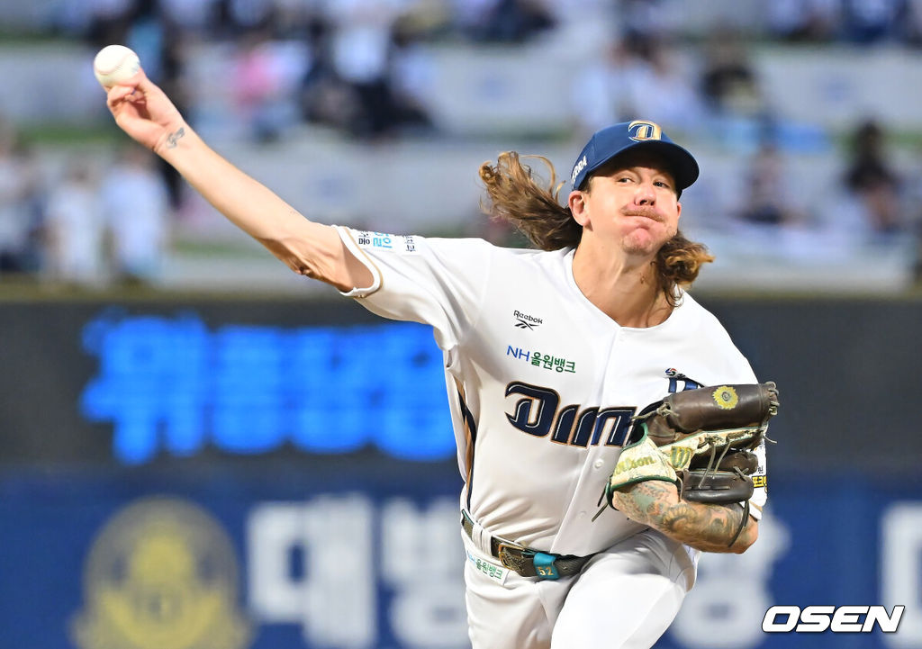16일 창원NC파크에서 2026 신한 SOL KBO 리그 NC 다이노스와 LG 트윈스의 경기가 열렸다. 홈팀 NC는 클레빈저가, 방문팀 LG는 박시원이 선발 출전했다. NC 다이노스 선발투수 클레빈저가 역투하고 있다. 2026.09.16 / foto0307@osen.co.kr