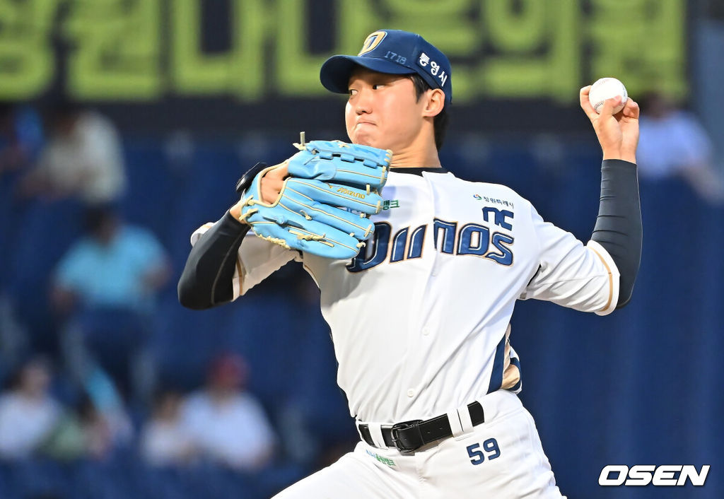 12일 창원NC파크에서 2026 신한 SOL KBO 리그 NC 다이노스와 KT 위즈의 경기가 열렸다. 홈팀 NC는 구창모가, 방문팀 KT는 소형준이 선발 출전했다. NC 다이노스 선발투수 구창모가 역투하고 있다. 2026.08.12 / foto0307@osen.co.kr