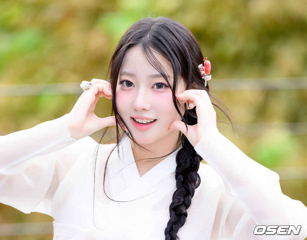 그룹 유스피어 다온 한복 인터뷰 2026.09.17 /sunday@osen.co.kr