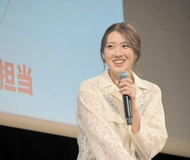 사토 요시노 SNS