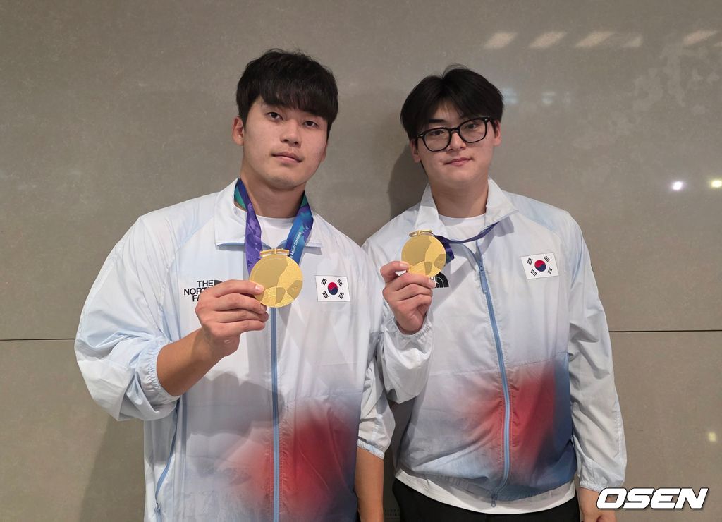 야구 국가대표 박영현과 조병현. /OSEN DB