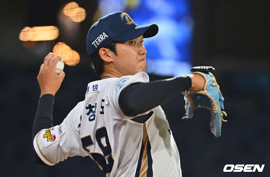 12일 창원NC파크에서 2026 신한 SOL KBO 리그 NC 다이노스와 KT 위즈의 경기가 열렸다. 홈팀 NC는 구창모가, 방문팀 KT는 소형준이 선발 출전했다. NC 다이노스 선발투수 구창모가 역투하고 있다. 2026.08.12 / foto0307@osen.co.kr
