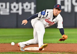 [OSEN=이석우 기자] 안치홍. 2023.10.11 / foto0307@osen.co.kr