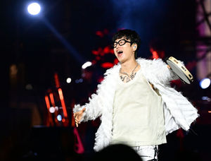 [사진]하현우,'제대로 시작하는 무대' - OSEN
