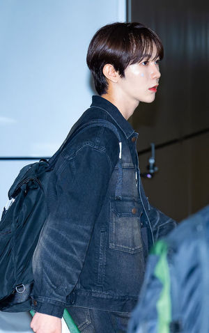 [사진]NCT 위시 료,'얼굴에 별 스티커 붙이고' - OSEN