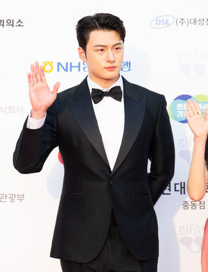 BIFAN 레드카펫의 신승호