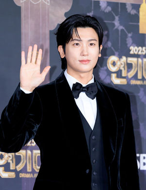 박형식 레드카펫 포토월